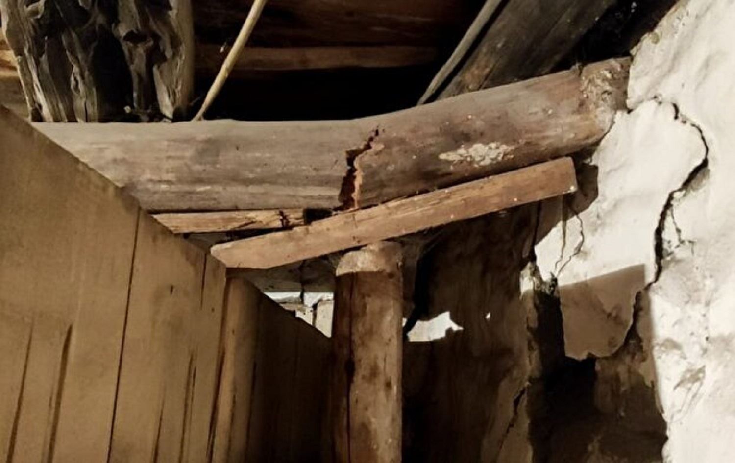 Erdheja Ermenistanê ziyan gihand gundên Bakurê Kurdistanê