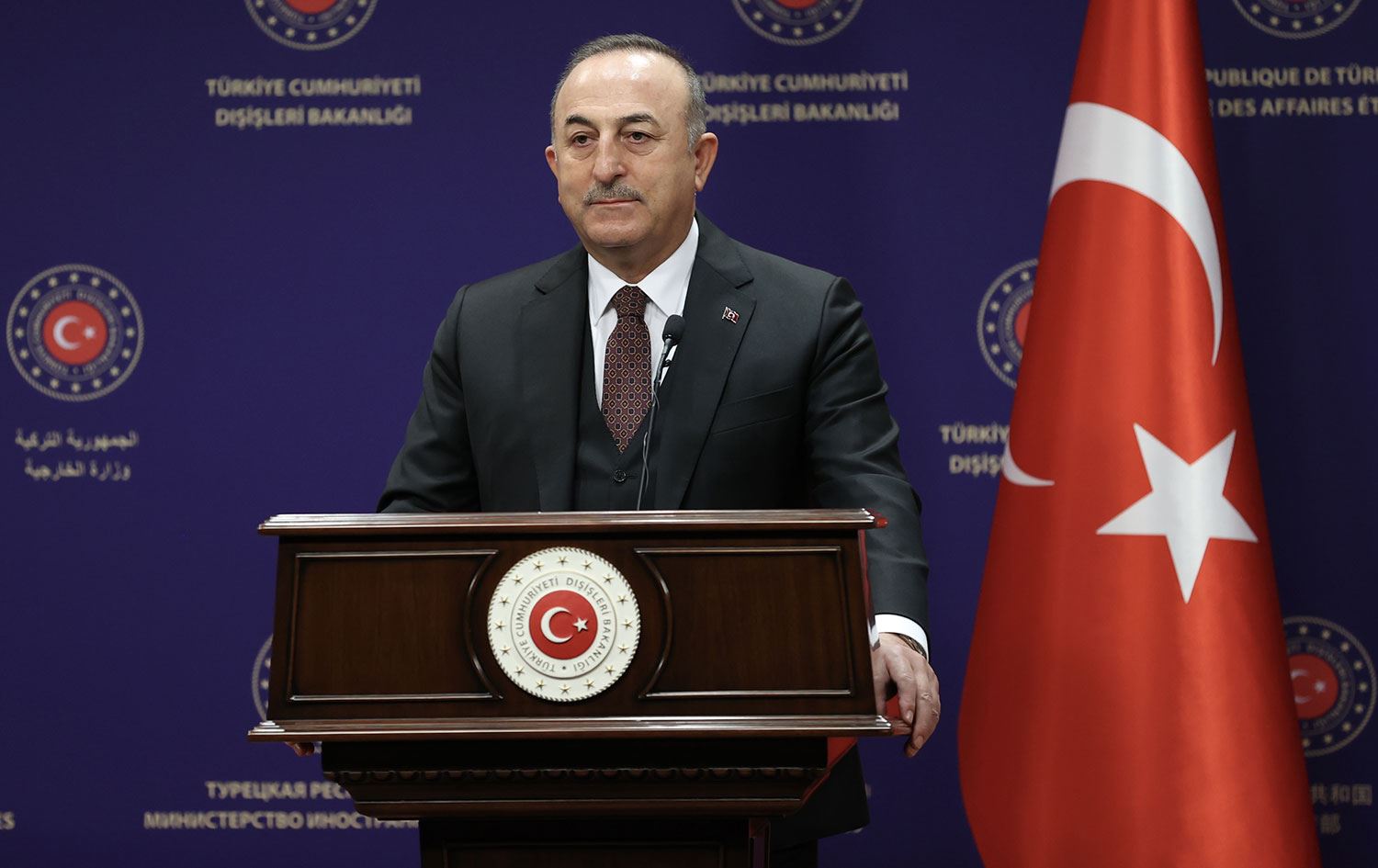 Çavuşoğlu’nun Covid-19 testi pozitif çıktı
