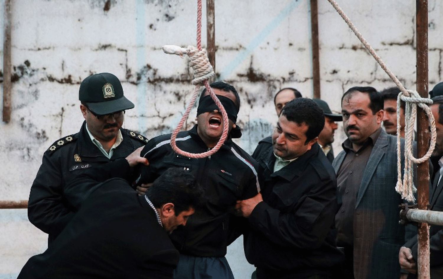سەرۆکی دادی پارێزگای کرماشان: لە 10 مانگی رابردوودا 28 بکوژ لە سزای سێدارە رزگاریان بووە