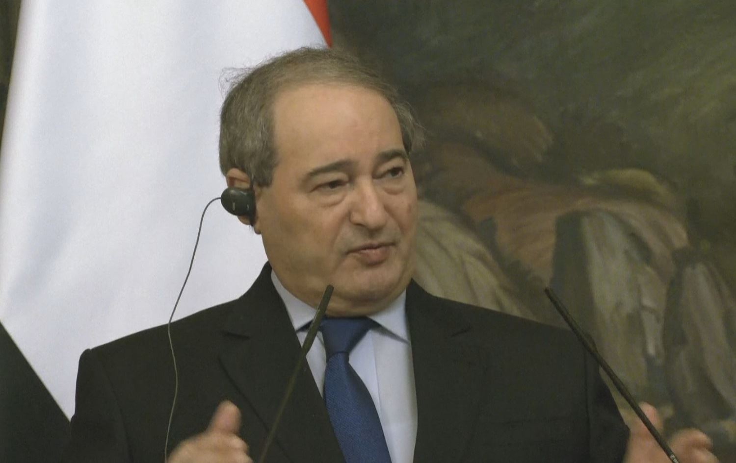 Feysel Miqdad: Amerîka li Sûriyê alîkariya cudaxwaz û terorîstan dike