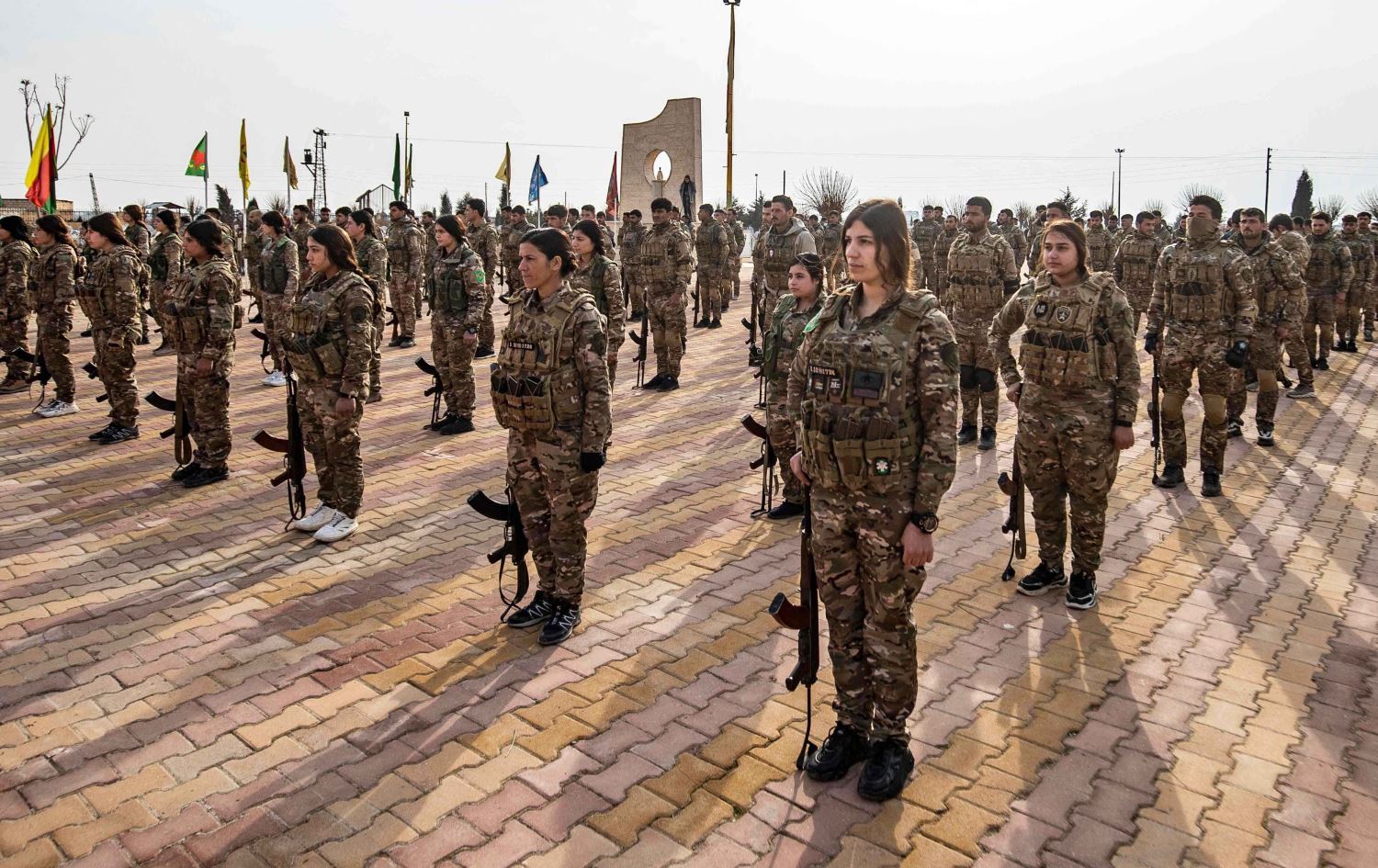 Rojava Özerk Yönetimi, asker kaçakları için genel af ilan etti