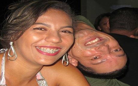 Li Brezîlya mirovekî serê wê bi pişta wî ve