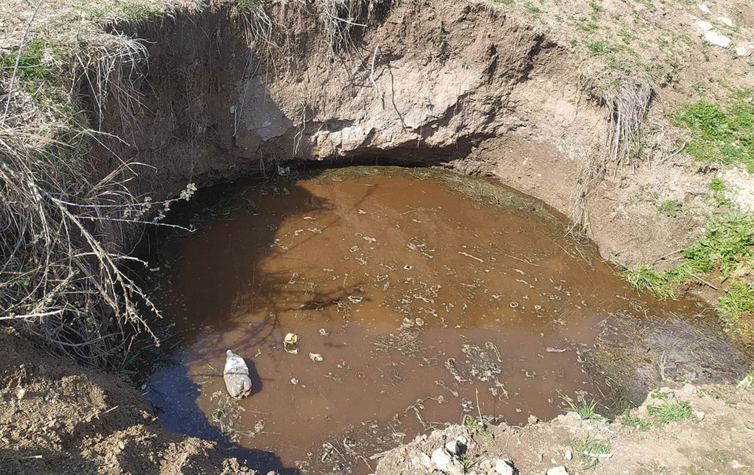 Diyarbakır'daki bu çukur iki çocuğu yuttu