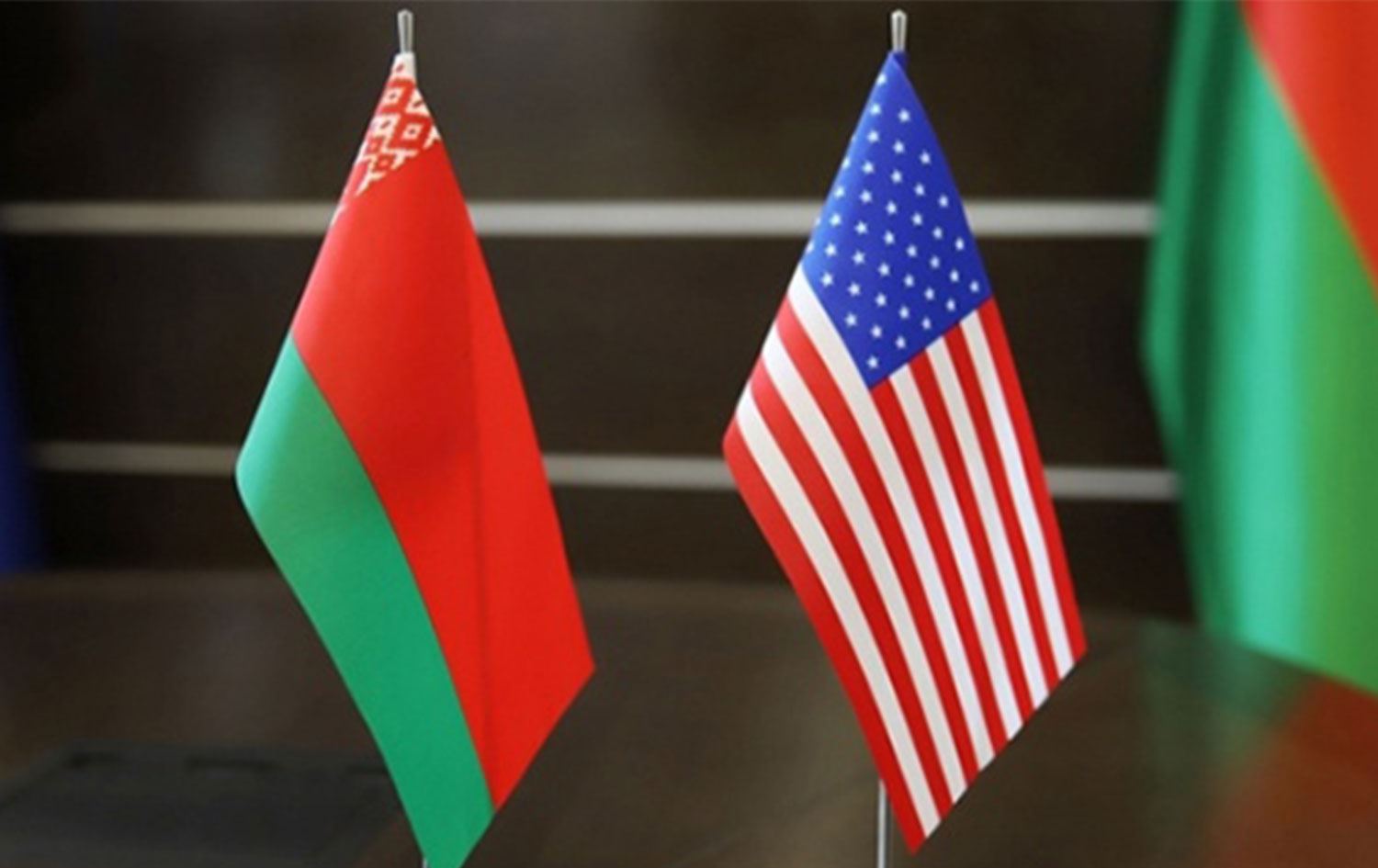 ABD, Belarus büyükelçiliğinin faaliyetlerini askıya aldı