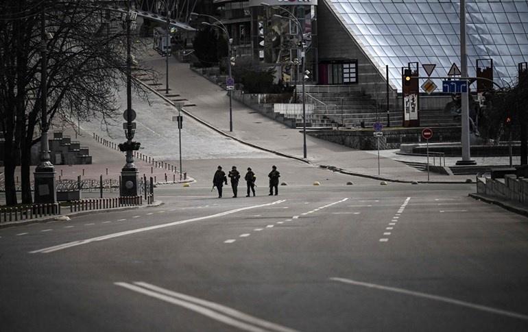 چەند سەربازێكی ئۆکراینا لە کیێڤ. وێنە: AFP