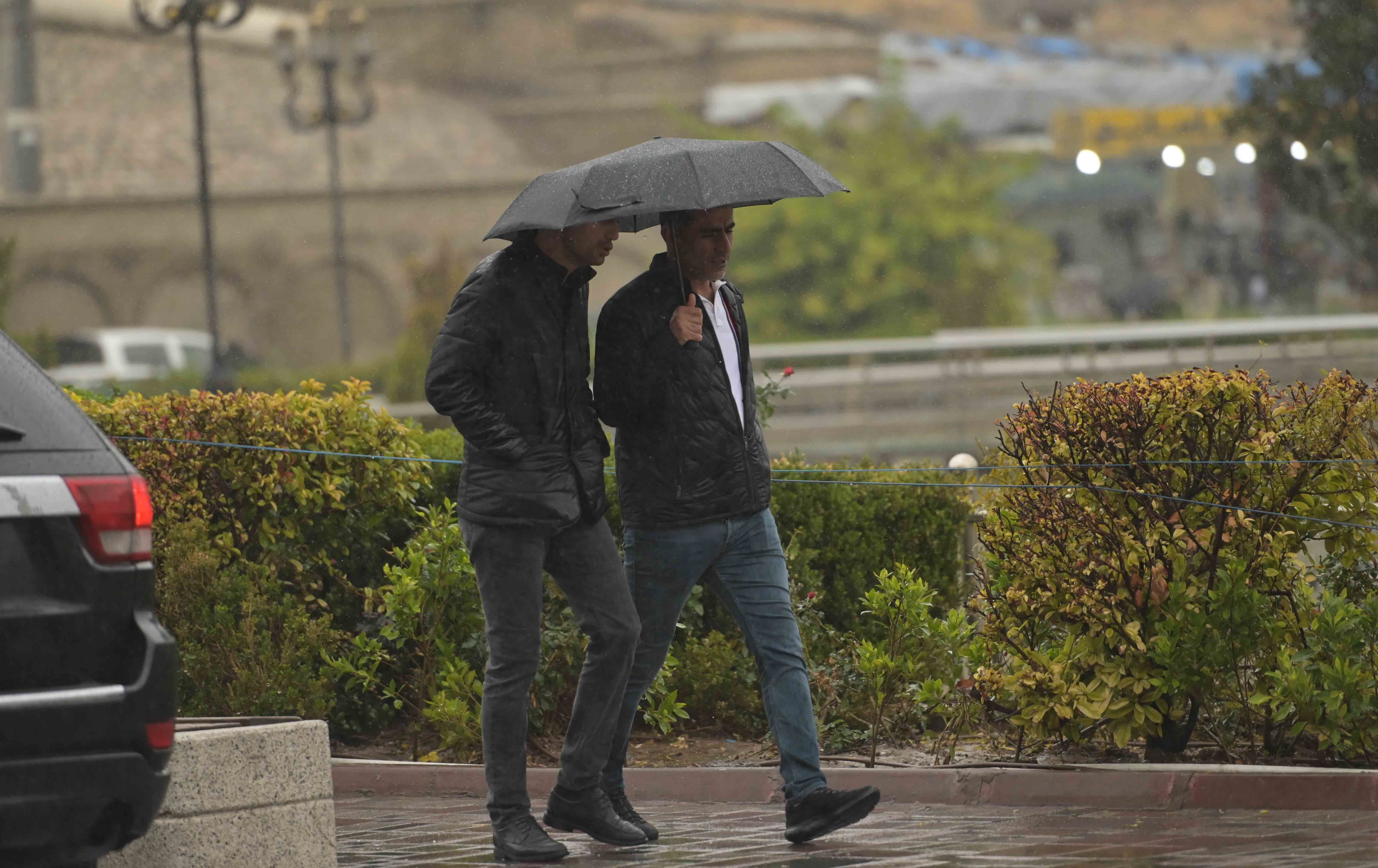 کەشناسی: سبەی بەفر و باران دەبارێت