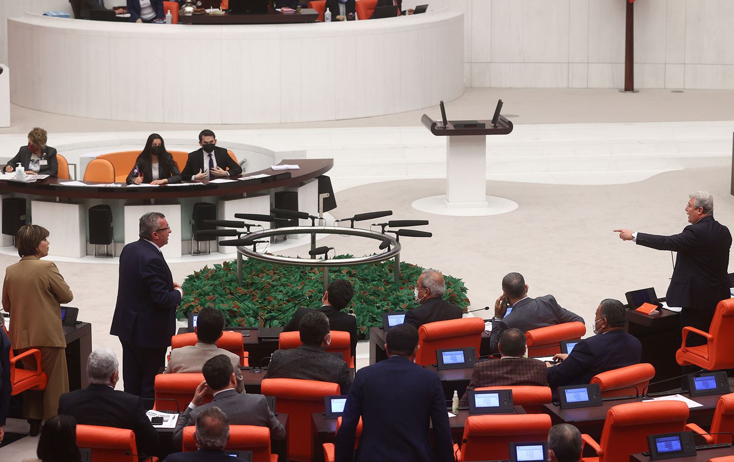 Meclis kapalı oturumda Ukrayna’yı ele alacak