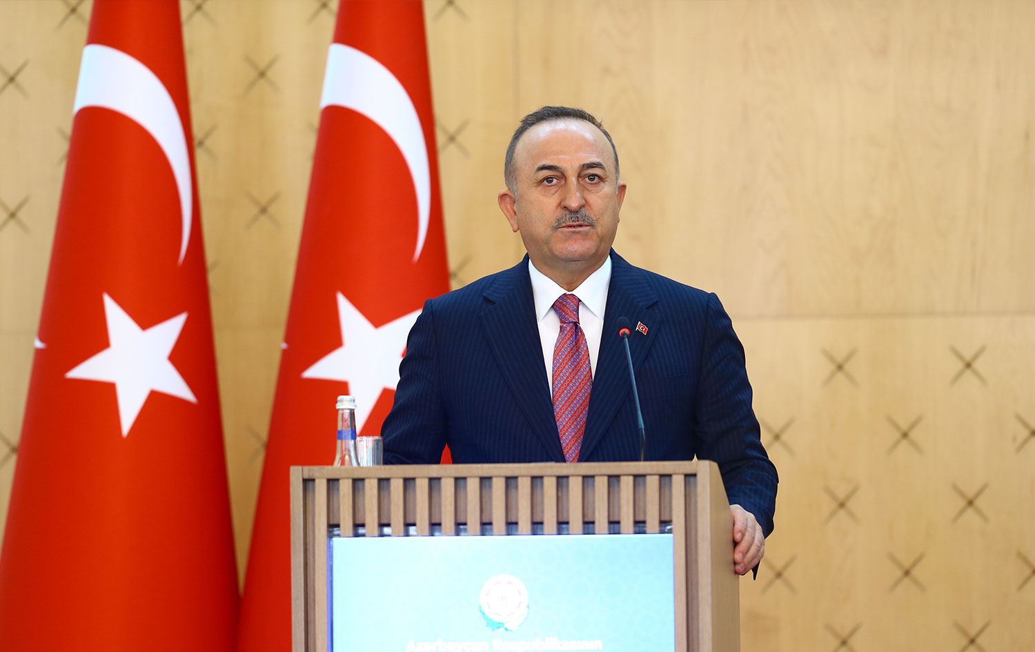 Çavuşoğlu: Ülkelerin toprak bütünlüğünün değiştirilmesine karşıyız