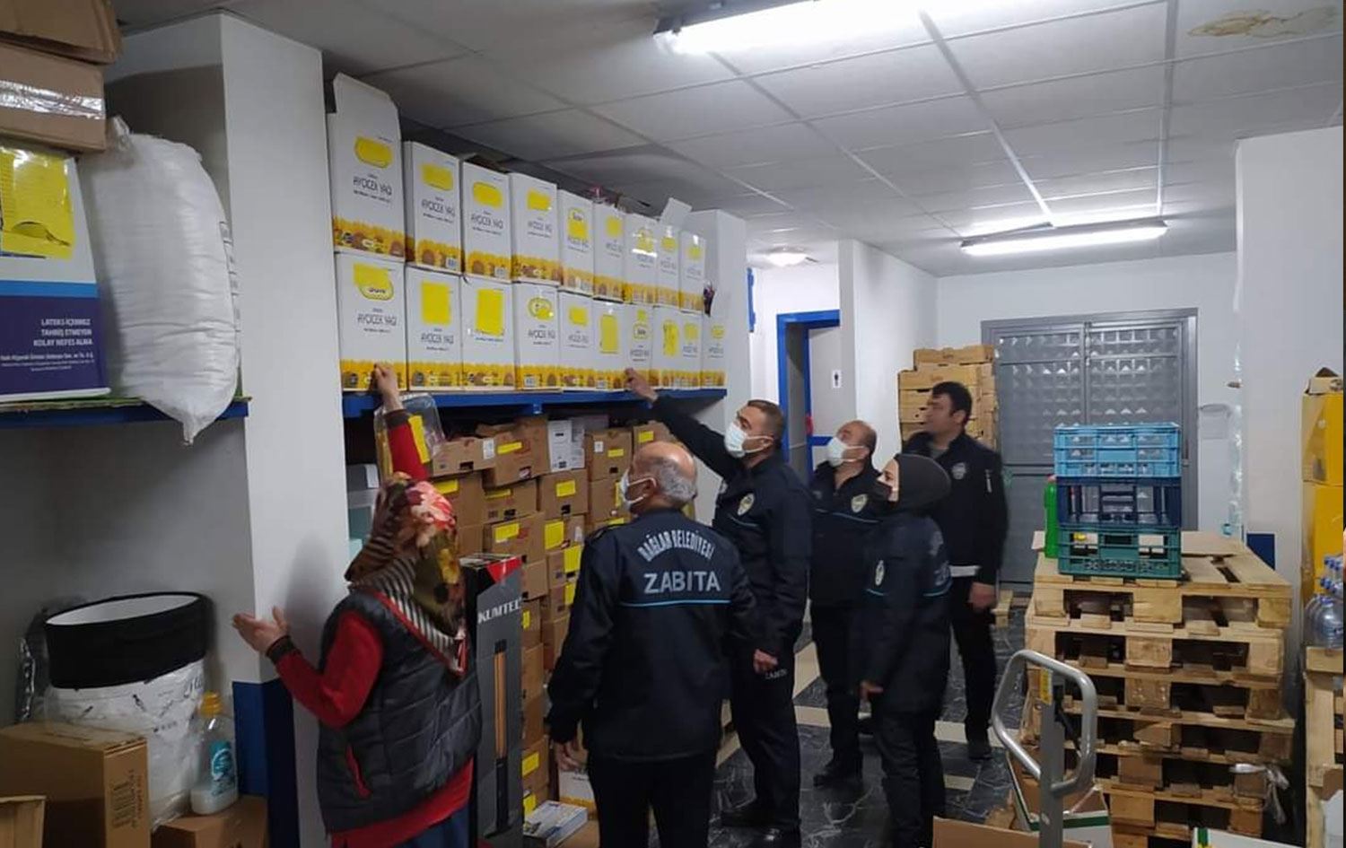 Diyarbakır’da yağ denetimi: 'Gece geldi, bugün raflara dizecektik’