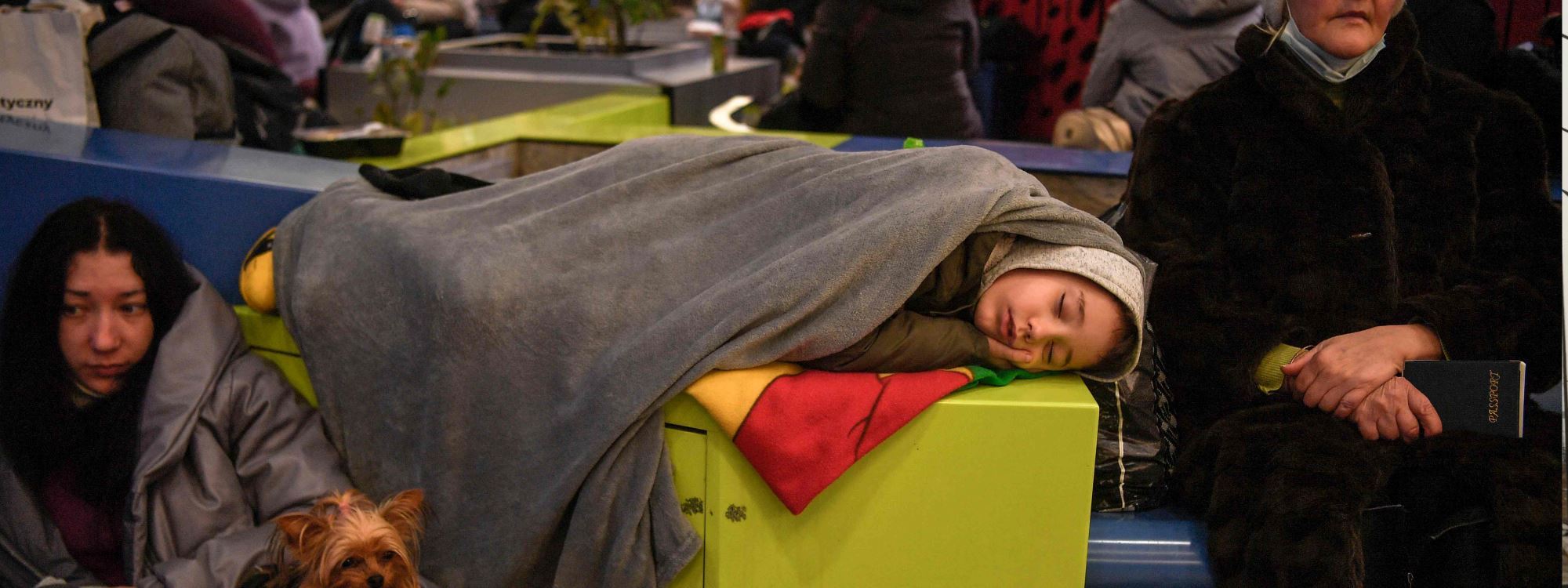 FOTO – Ukrayna’daki kentlerde siviller tahliye ediliyor