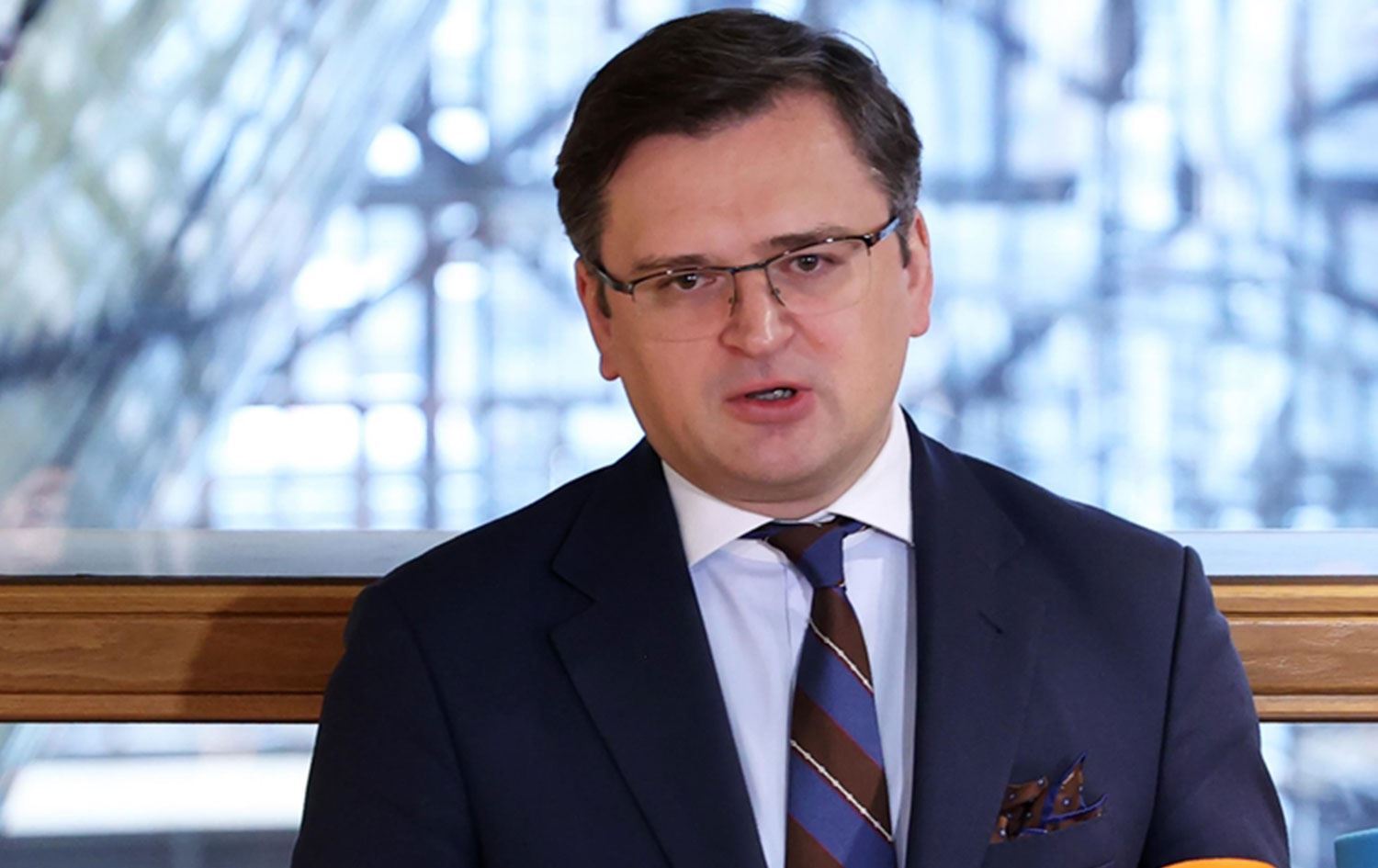 Kuleba: Hêviya me ew e ku Lavrov bi nêrîna çareseriyê were