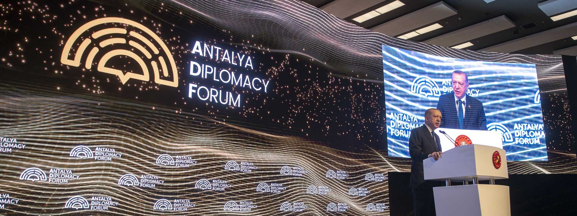 Fotoğraflarla Antalya Diplomasi Forumu'nda ilk gün