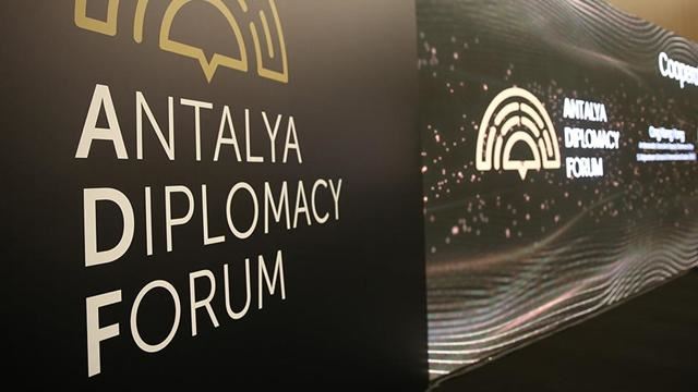 Antalya Diplomasi Forumu devam ediyor