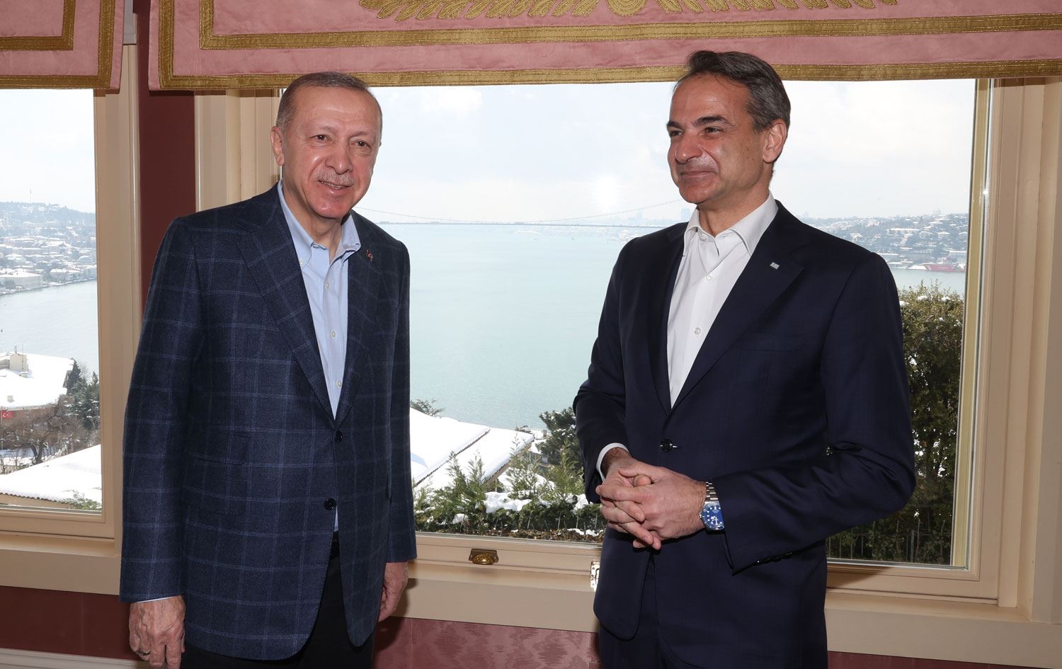 Erdoğan, Yunanistan Başbakanı Miçotakis ile görüştü