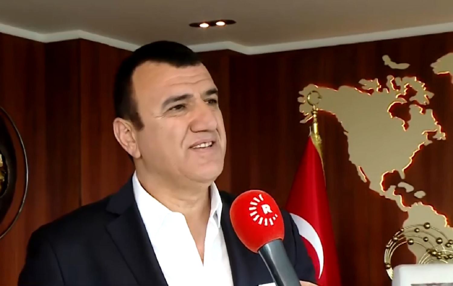 Muhsin Bayrak plana kirîna Chelsea ji Rûdawê re aşkere kir