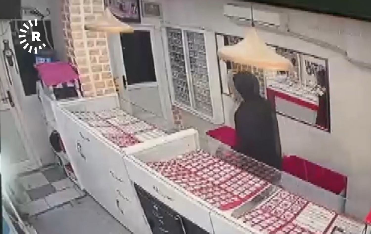 VIDEO - Li Agirî şelandina zêringirekî