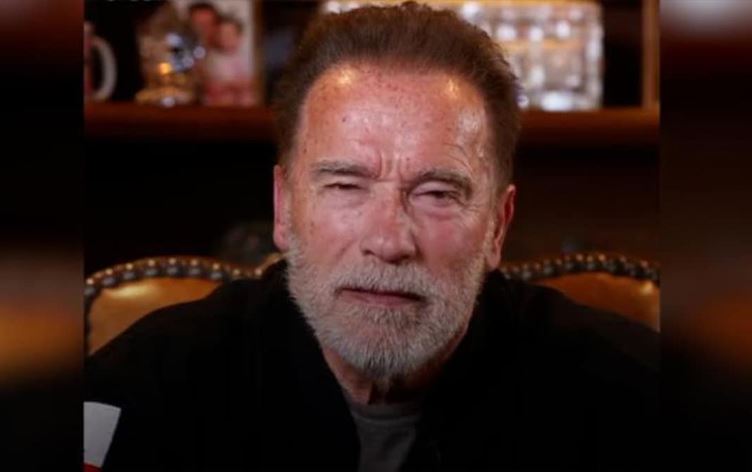 ئارنۆڵد شوارزنێگەر پەیامێک ئاڕاستەی ڤلادیمێر پووتین دەکات