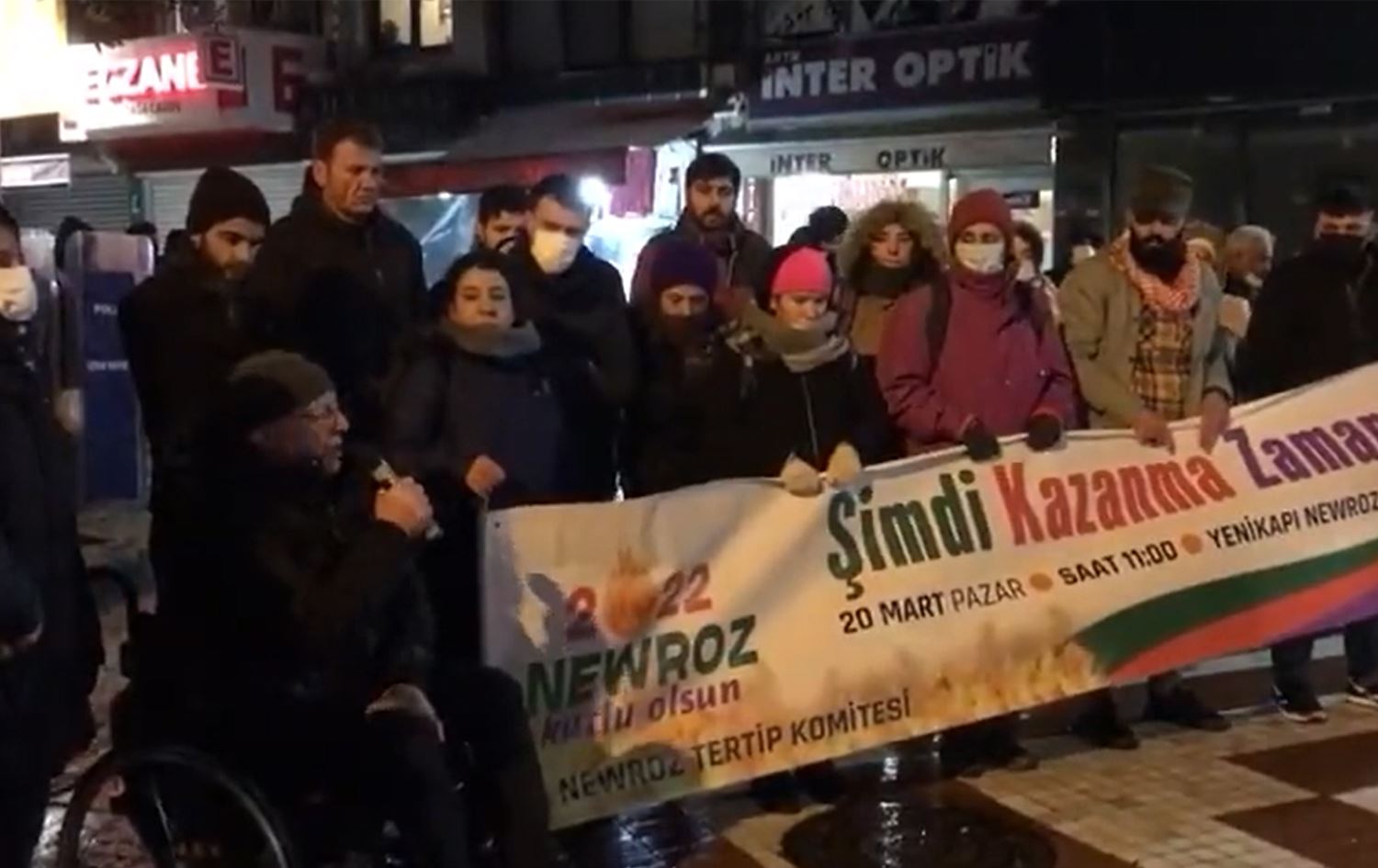 Kurdên Stenbolê pêşwaziya Newrozê dikin