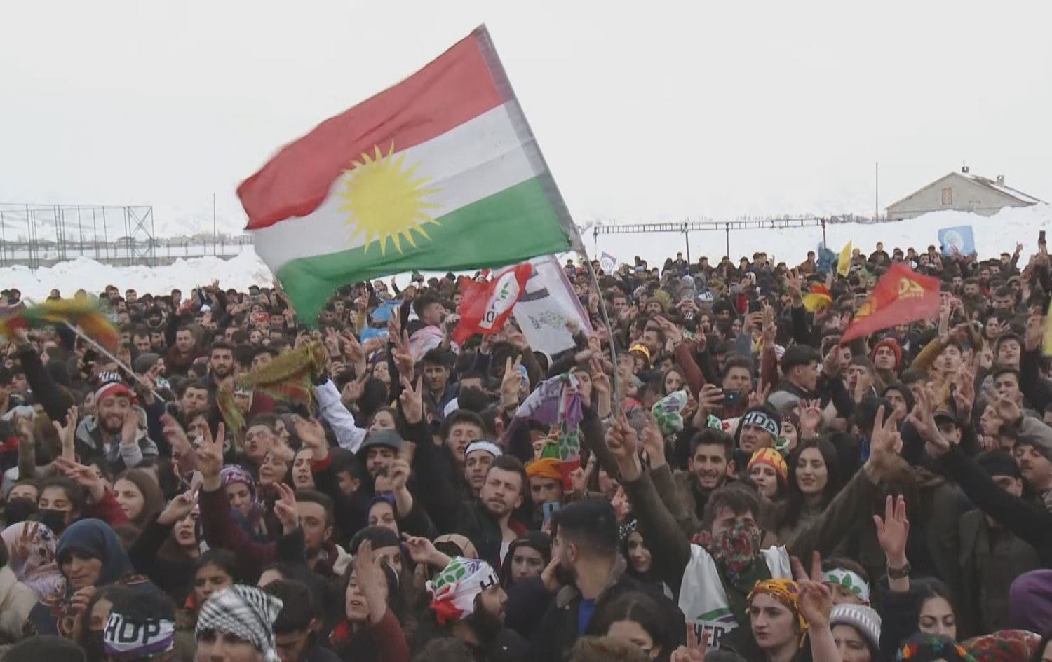 Newroza Geverê bi Ala Kurdistanê hat xemilandin