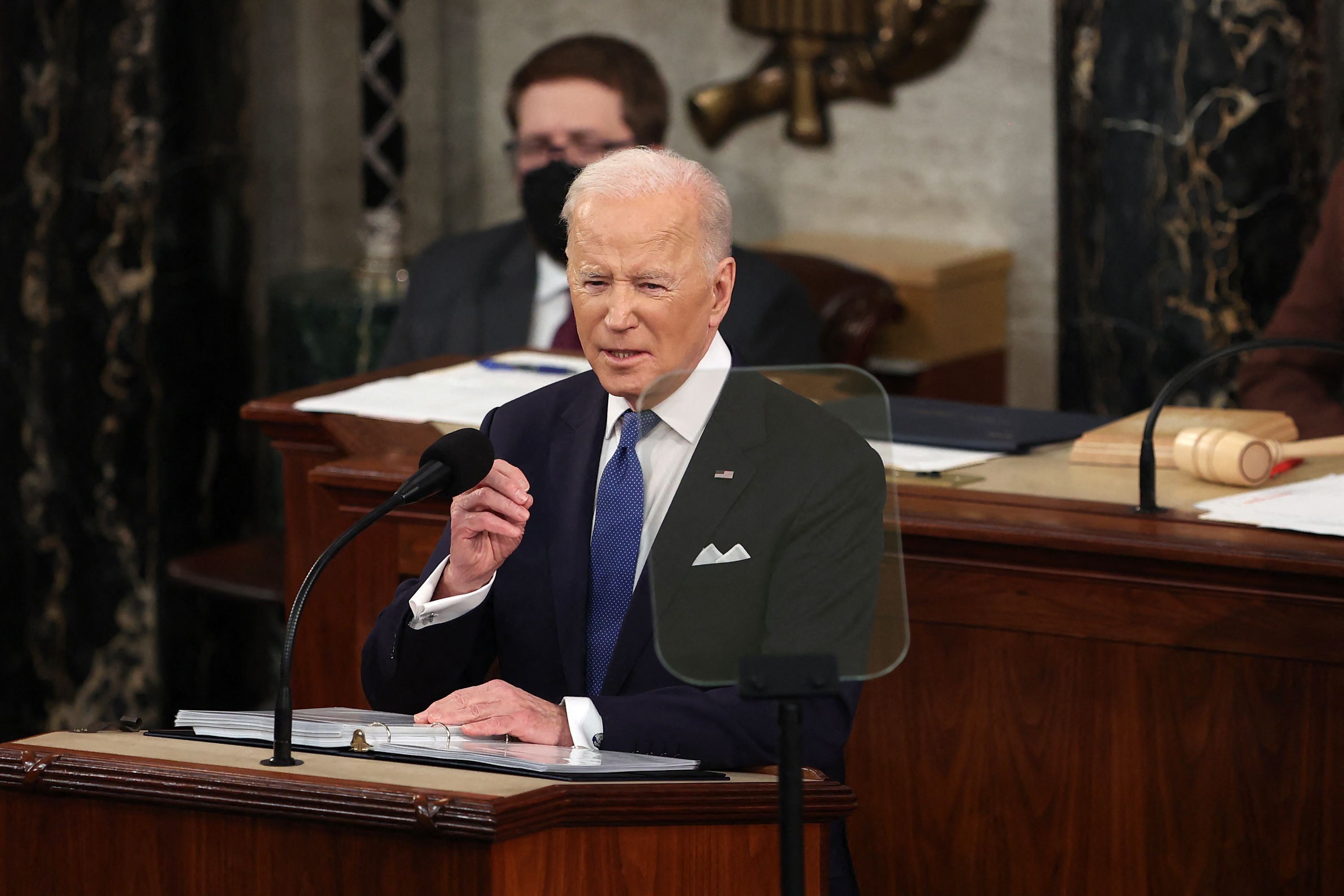 Biden: Rusya köşeye sıkıştığı için hipersonik füze kullandı