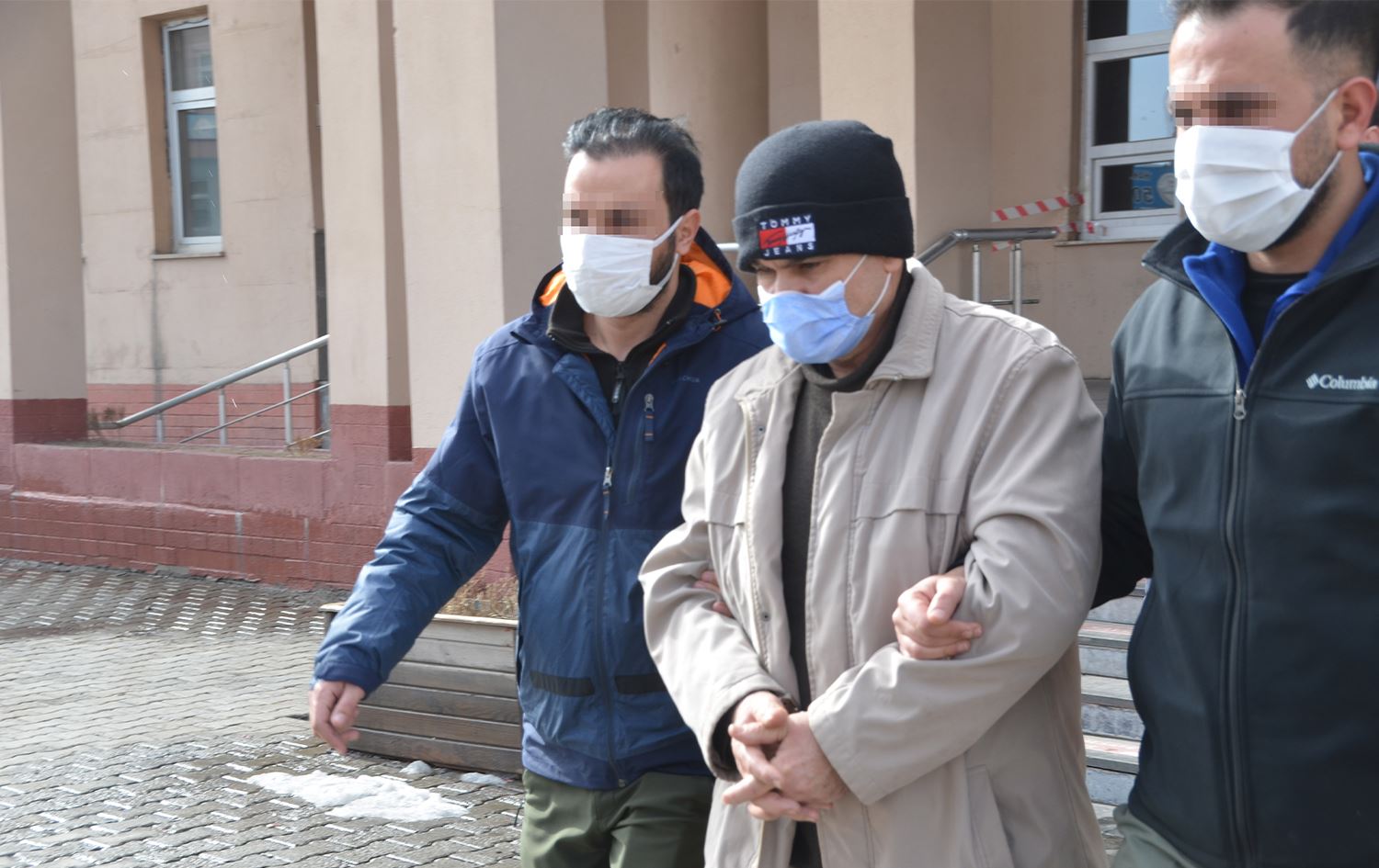 Polîsê ku roja Newrozê teqemenî di otomobîla wî de hatibû dîtin, hat girtin