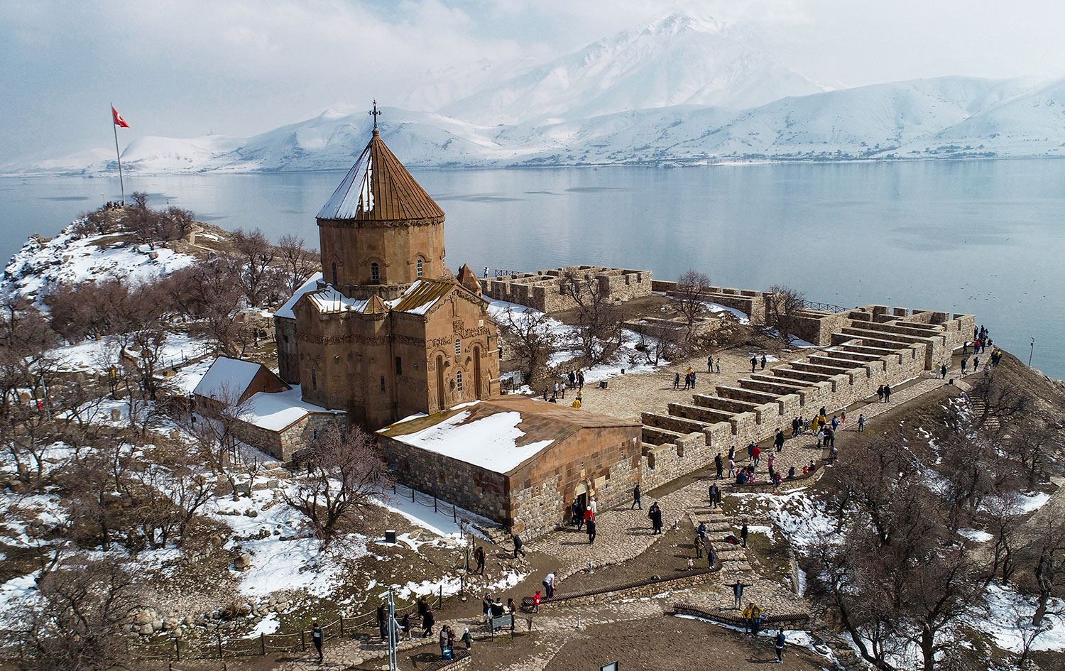 WAN - Girava Axtamarê bûye navenda geştyariyê