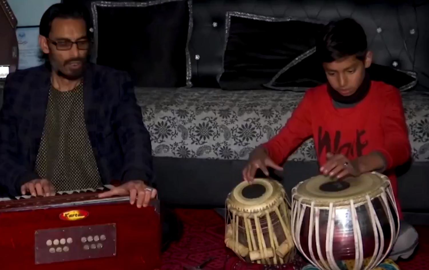 Muzîkjenên Efxanistanê ji neçarî dest ji karê xwe berdidin