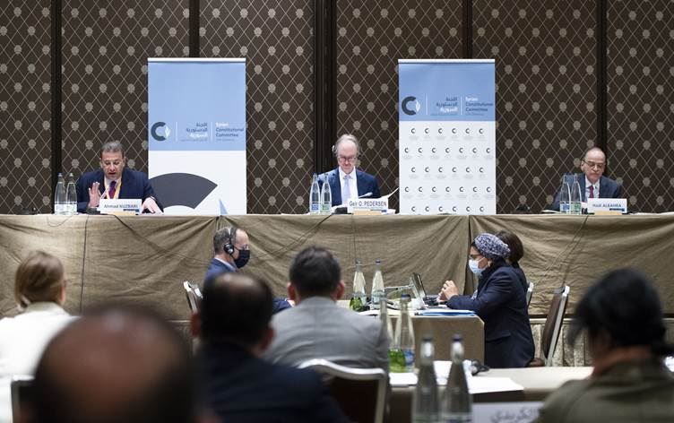 Rojava Özerk Yönetimi Temsilcisi: Uluslararası toplum katılmamızı istiyor