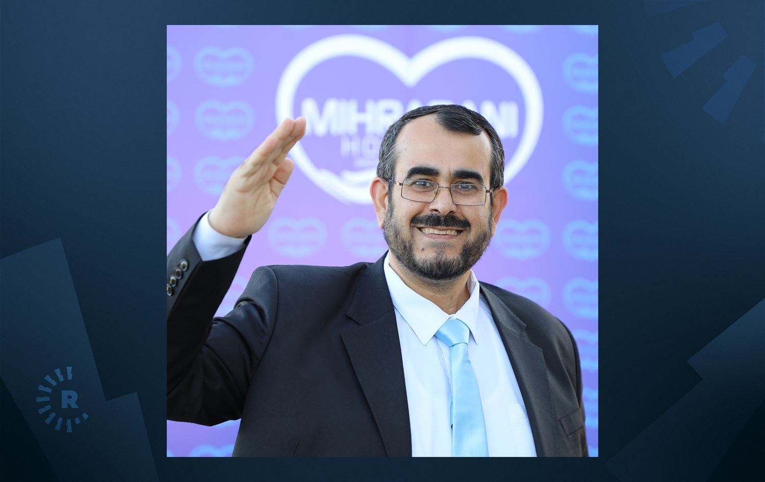 پزیشکێک لە مانگی رەمەزاندا نرخی بینینی نەخۆش دەکاتە سەڵاواتێک لەسەر پێغەمبەر