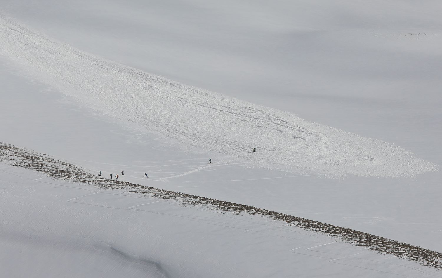 Li Wanê çiyagerên Îtalî di bin aşûtê de man