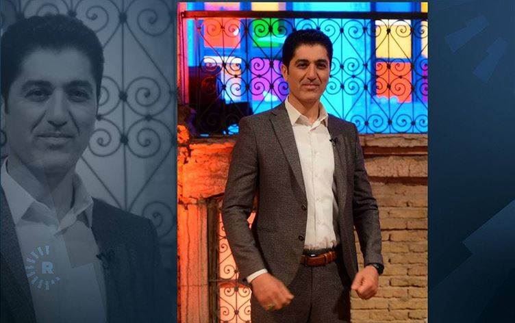 Sefqan Orkêş di bernameya Paşîv de sirûdên olî û stranan pêşkêş dike