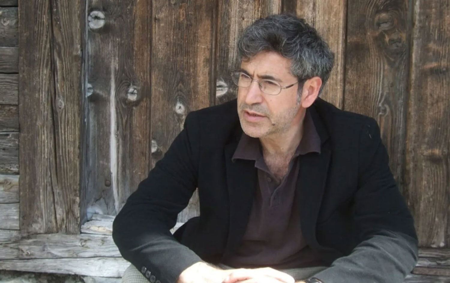 Helbestvan Emîralî Yagan koça dawî kir