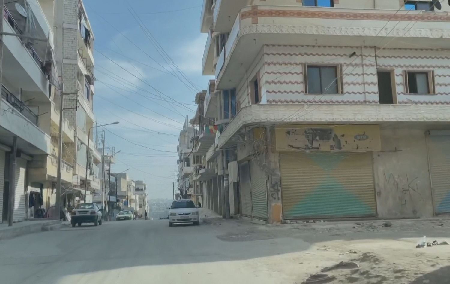 8 roj in du taxên Kurdan li Helebê dorpêçkirî ne