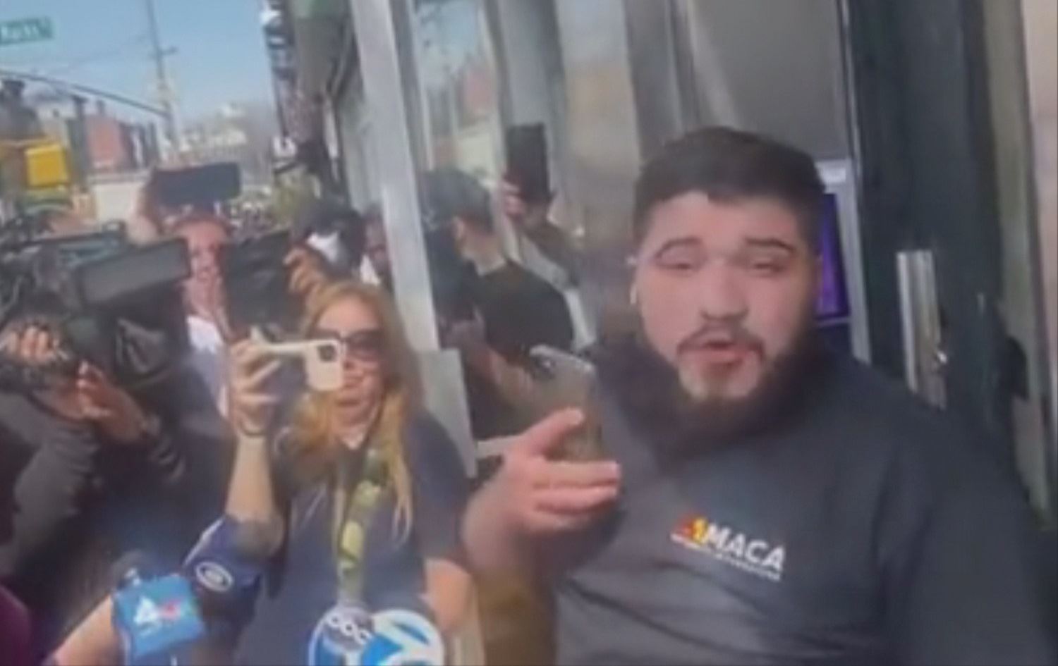 Penaberekî Sûrî di girtina êrîşkarê New Yorkê de bûye alîkar