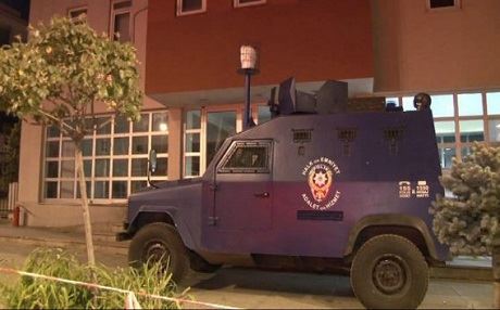 Şemdinli’de  ses bombalı saldırı