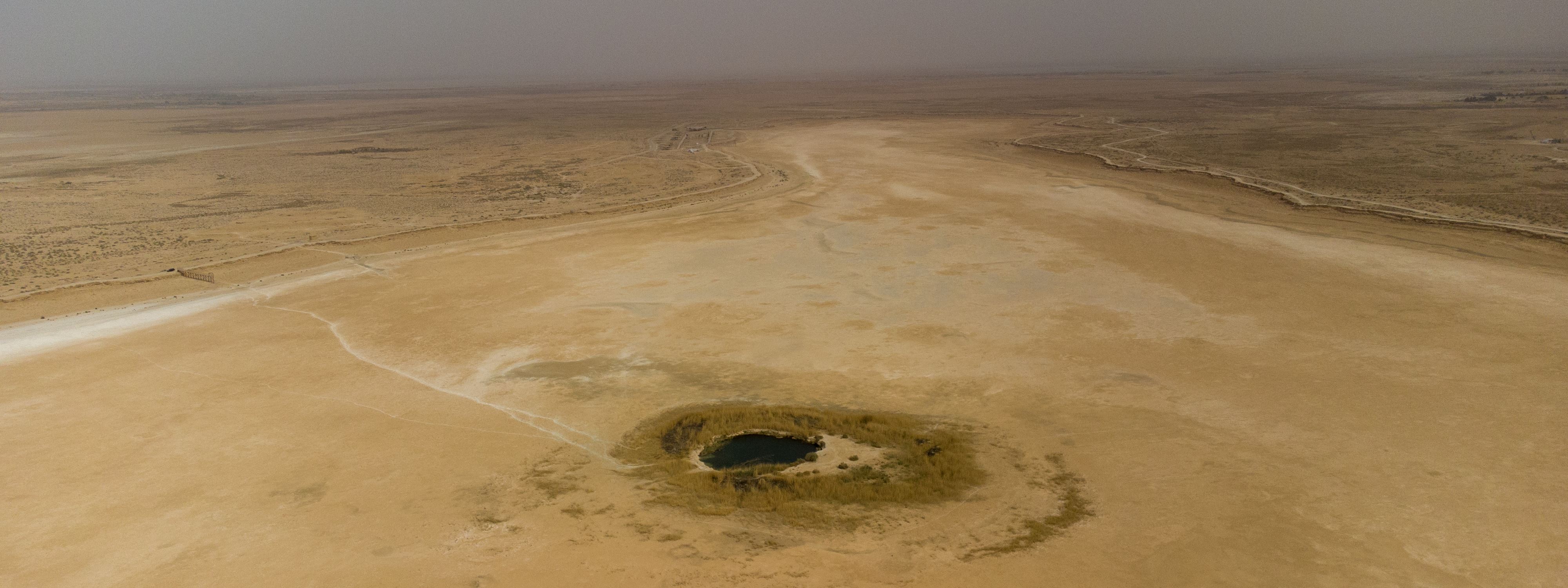 FOTO - Irak’ta tarihi göl kurudu