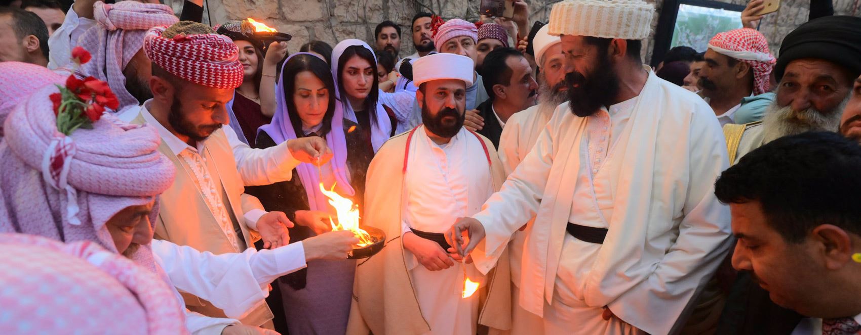 Li Lalişê merasîma cejna sersalê ya Kurdên Êzidî