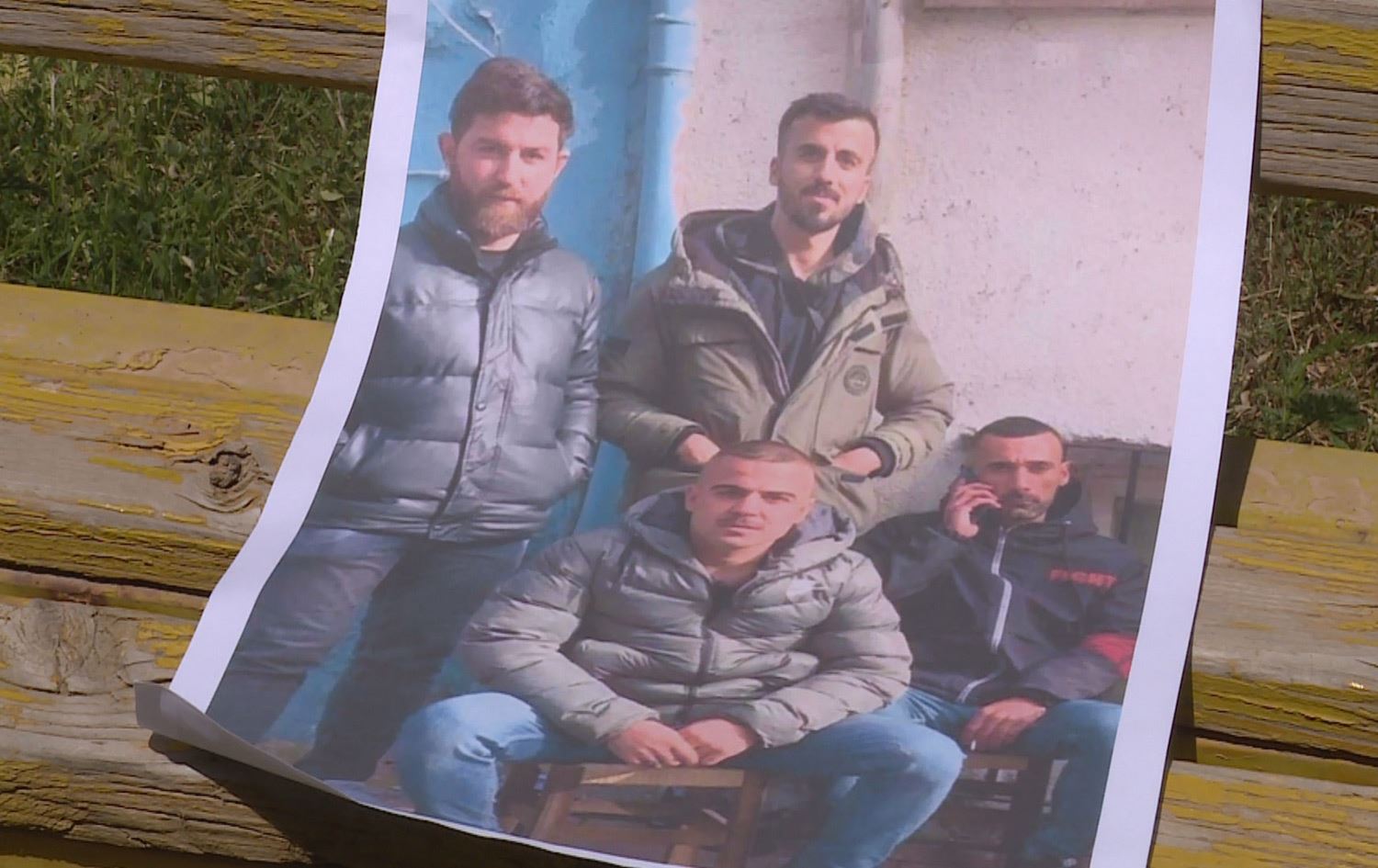 باوکی یەکێک لە کۆچبەرە خنکاوەکان: قاچاخچی رێگەی نەداوە پێداویستیی مەلەوانی ببەن