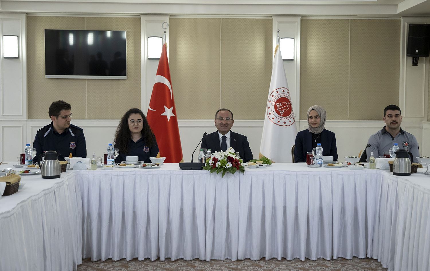 Bozdağ ‘işkence yok’ dedi, Gergerlioğlu cevap verdi