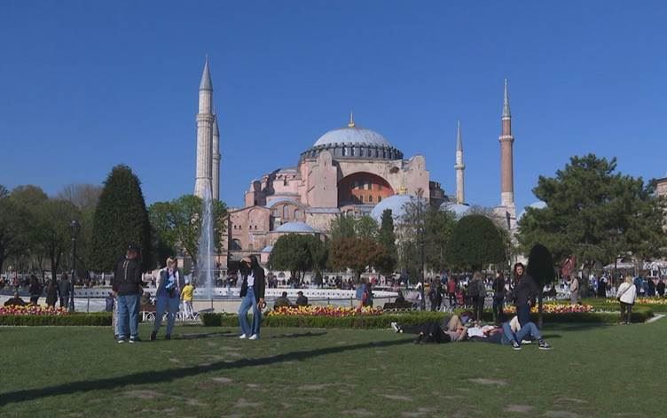 TÜRKİYE – Turizmde gelir kaybı yüzde 35’i bulabilir