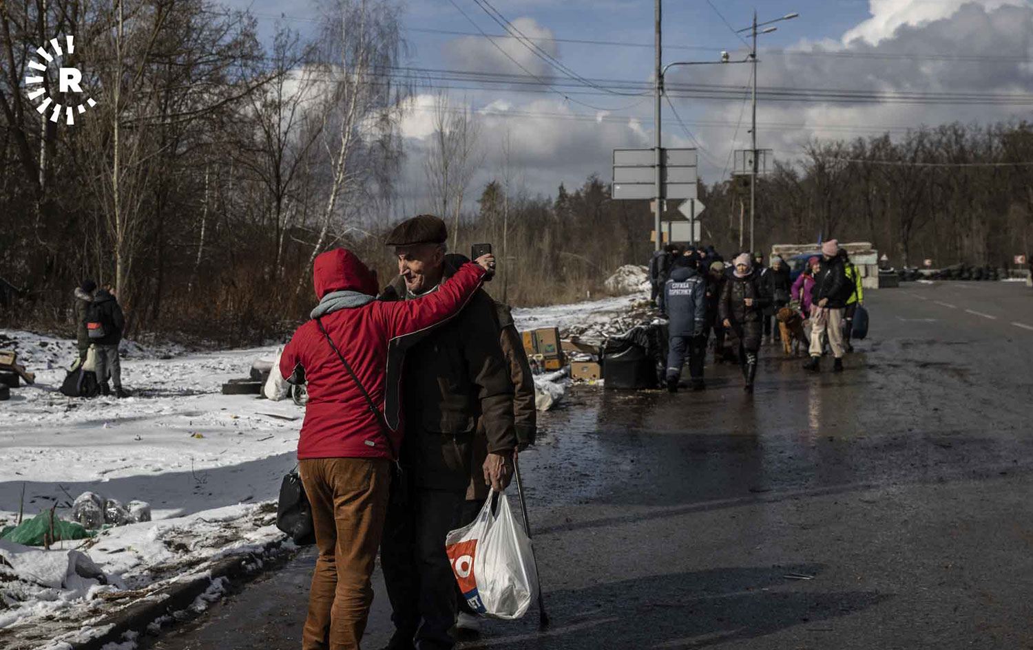 Rusya Azovstal’de siviller için tahliye koridoru açacak
