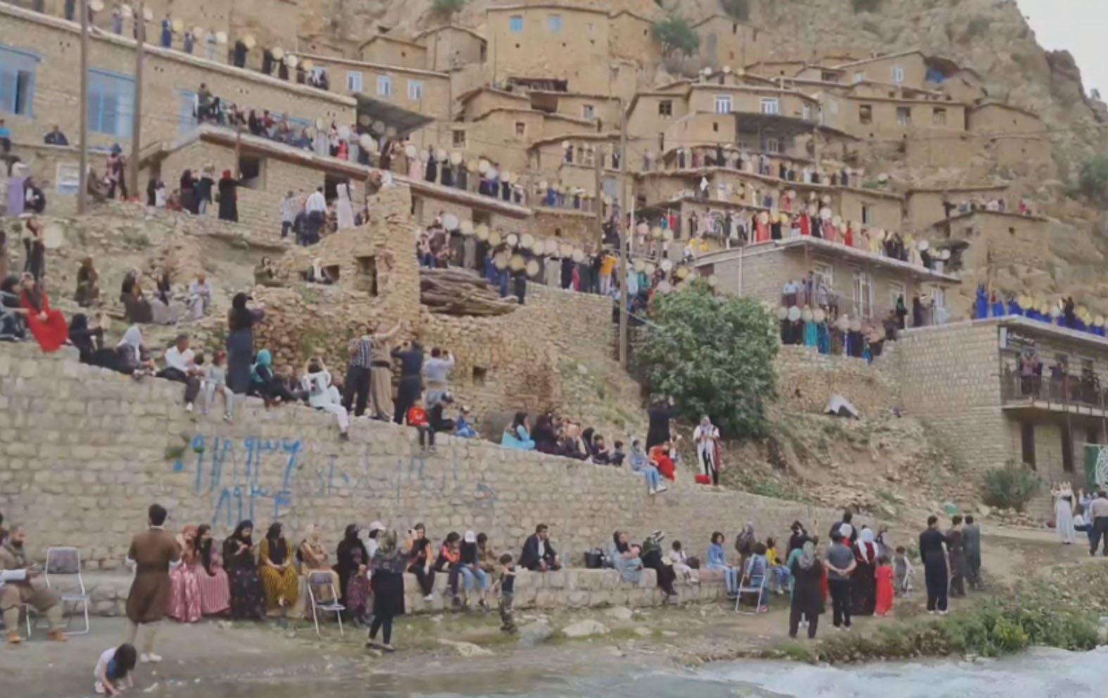 لە گوندی پاڵنگان 500 دەفژەن رێوڕەسمێکیان بەبۆنەی جەژنی رەمەزان بەڕێوەبرد