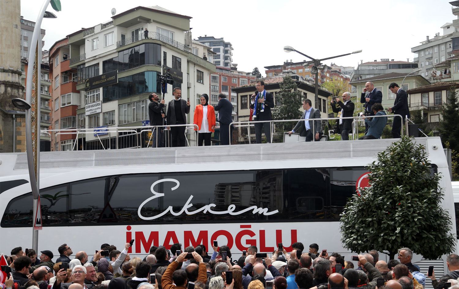 İBB Başkanı İmamoğlu hakkında suç duyurusu