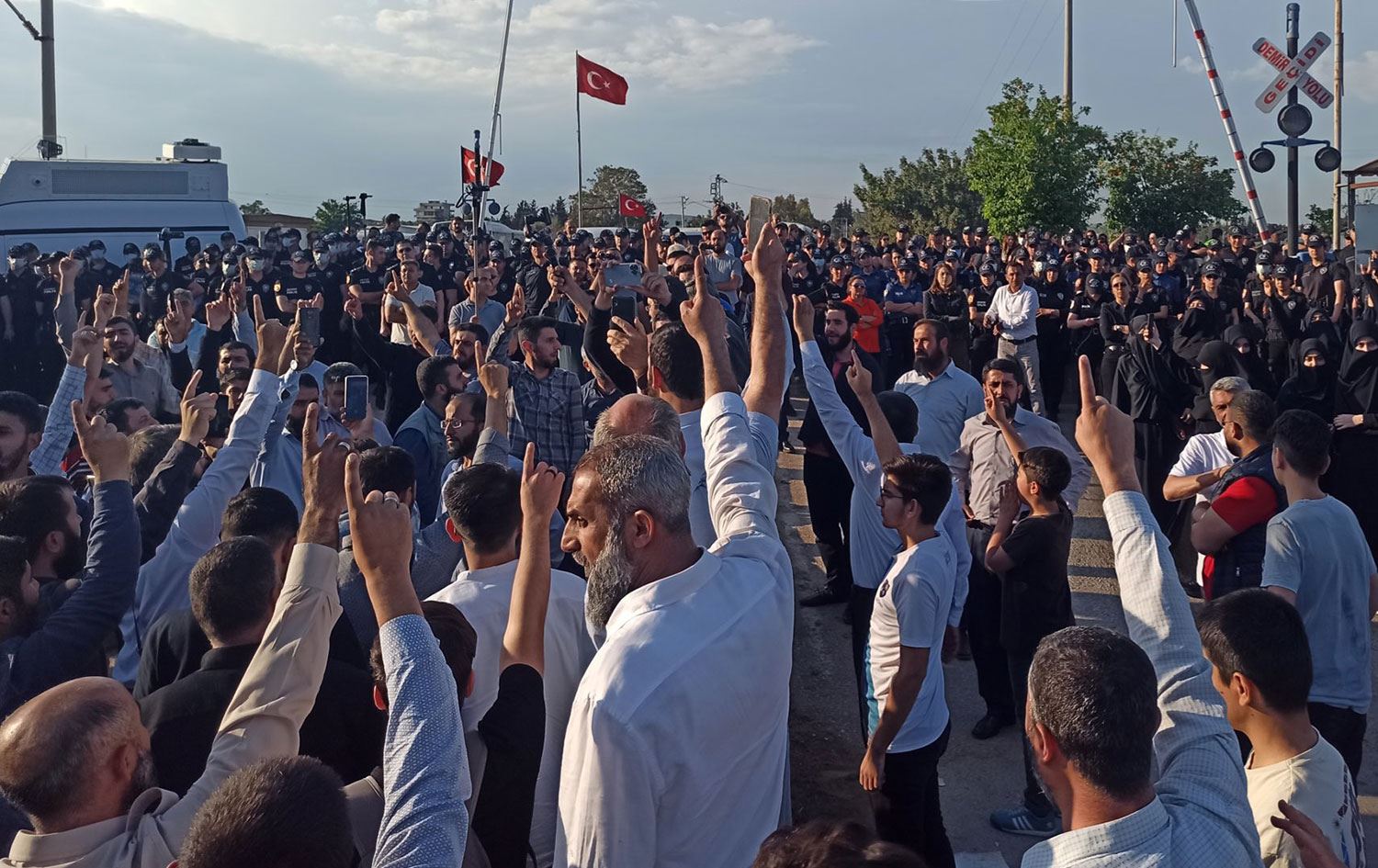 Alparslan Kuytul yeniden tutuklandı