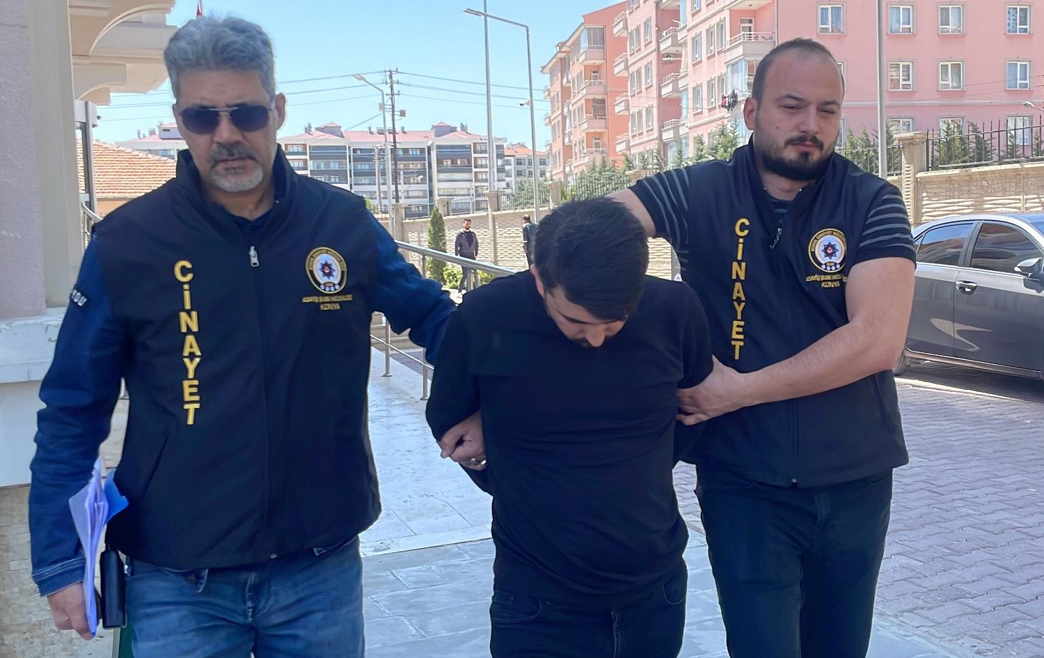 Li Konyayê xwediyê xanî kirêçî kuşt