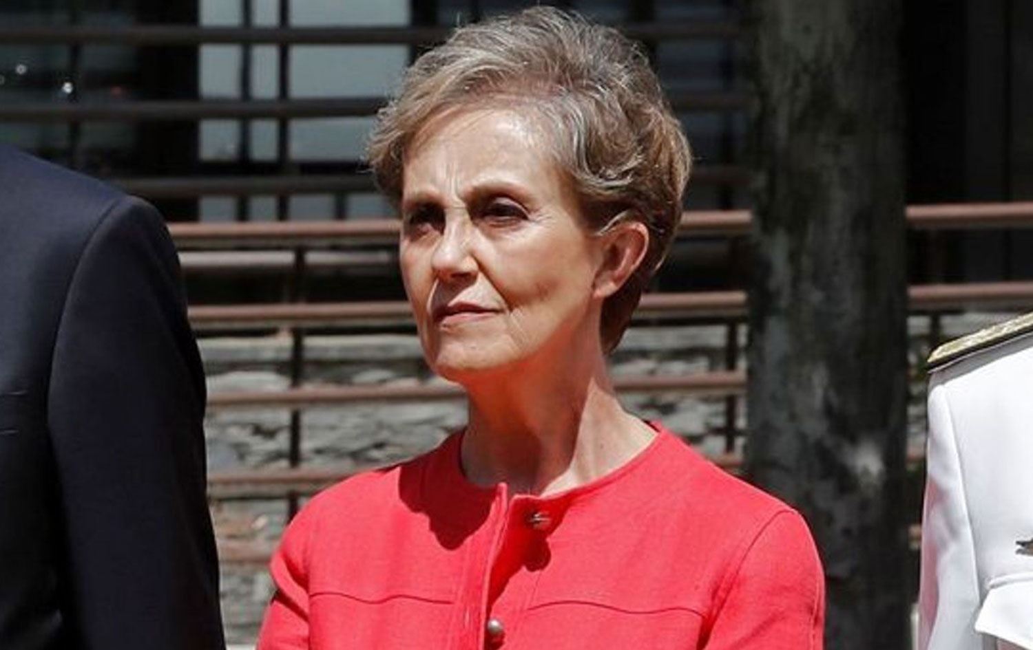 Katalan vekillerin dinlendiğini ve bunun yasal olduğunu savunan istihbarat başkanı görevden alındı