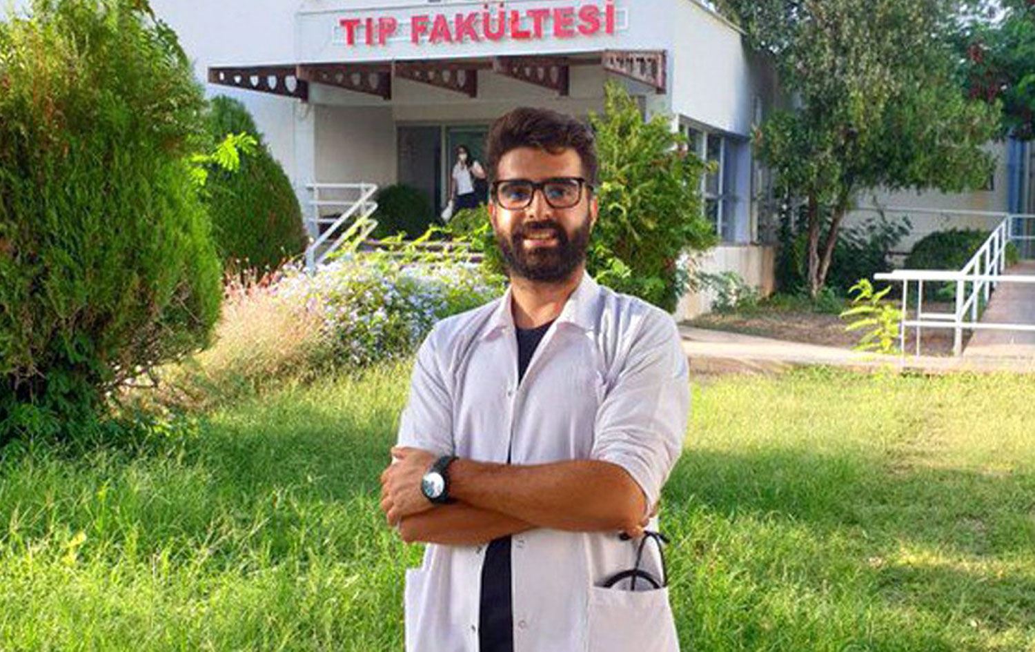 Antalya'da Suriyeli tıp öğrencisi evinde ölü bulundu