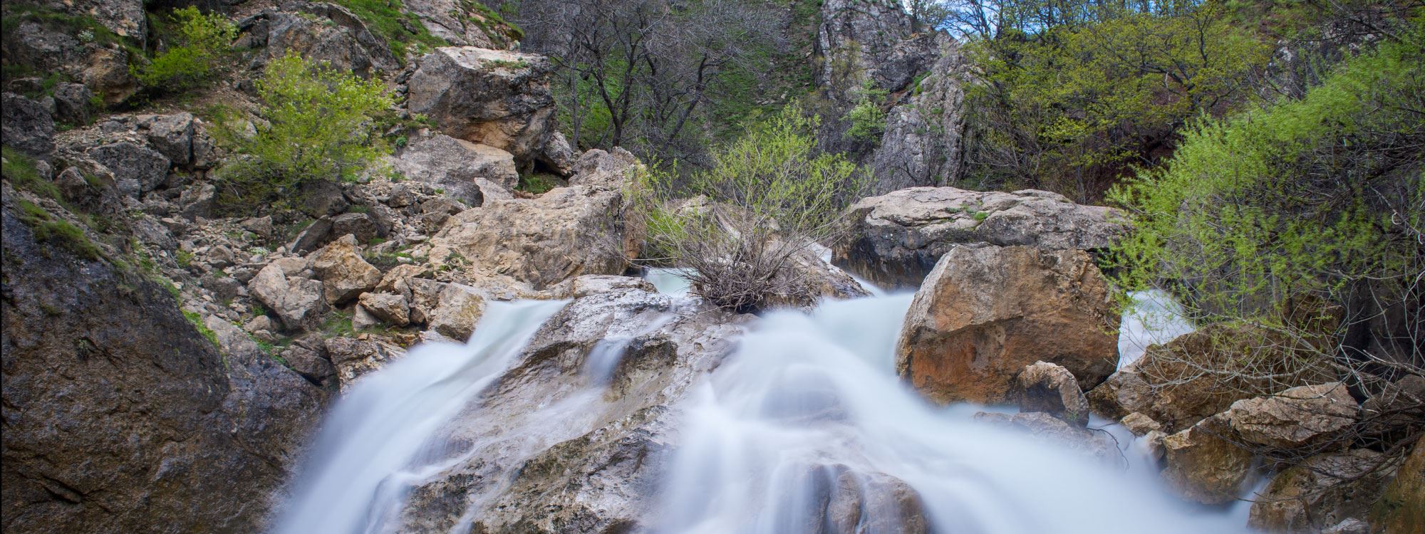 FOTO – Dersim’de yaylalarında ilkbahar ve kış manzaraları bir arada