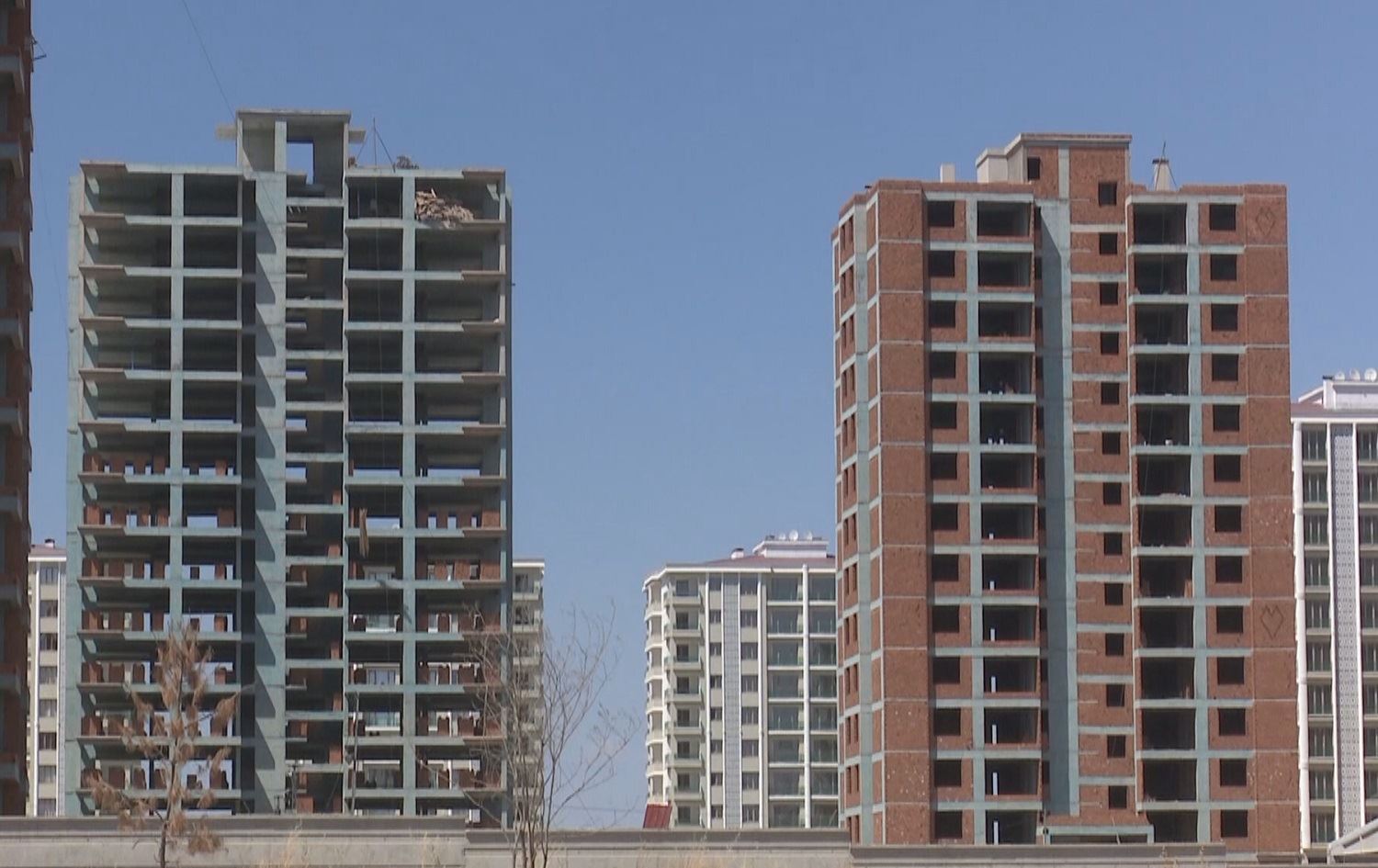 Bankên Tirkiyê krediya kirîna xaniyan didin welatiyan