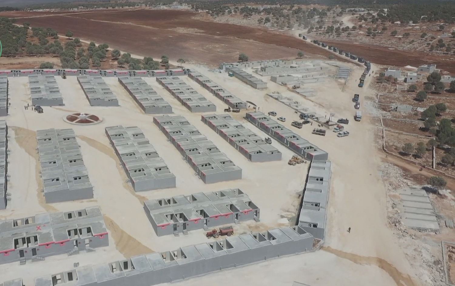 Li Efrînê avakirina komelgehên niştecîkirina Ereb û Tirkmenên hawirde hatiye bilezkirin